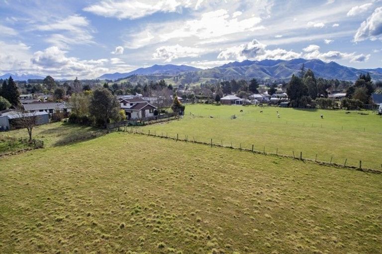 Photo of property in 9 Knight Street, Oxford, 7430