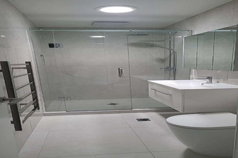 Photo of property in 74 Te Oneroa Way, Long Bay, Auckland, 0630