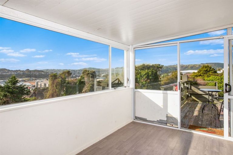 Photo of property in 21 Waiho Terrace, Elsdon, Porirua, 5022