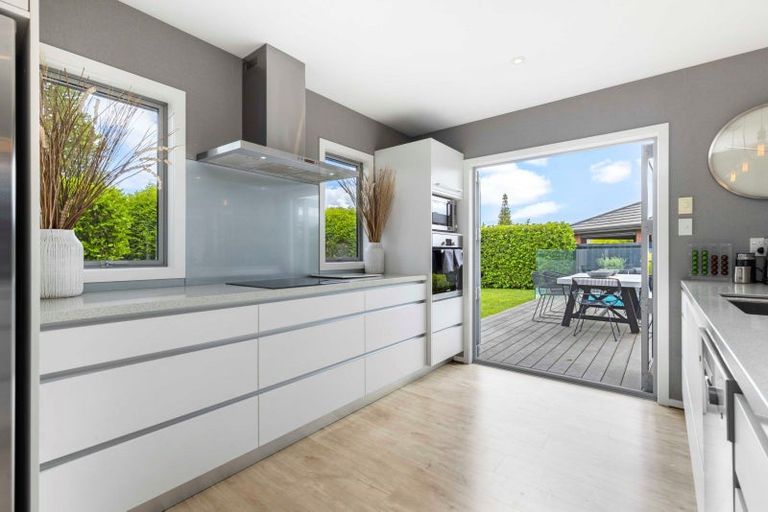 Photo of property in 10 Amokura Crescent, Flagstaff, Hamilton, 3210