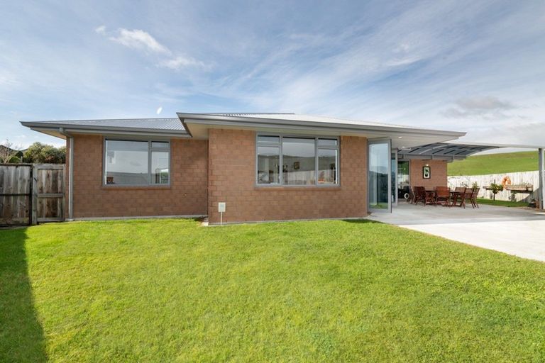 Photo of property in 29 Bryan Gallagher Place, Welcome Bay, Tauranga, 3175