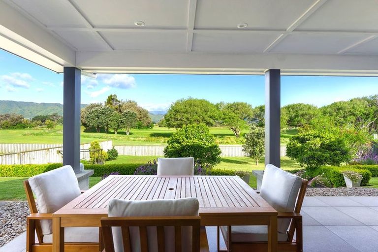 Photo of property in 36 Titoki Road, Waikanae Beach, Waikanae, 5036