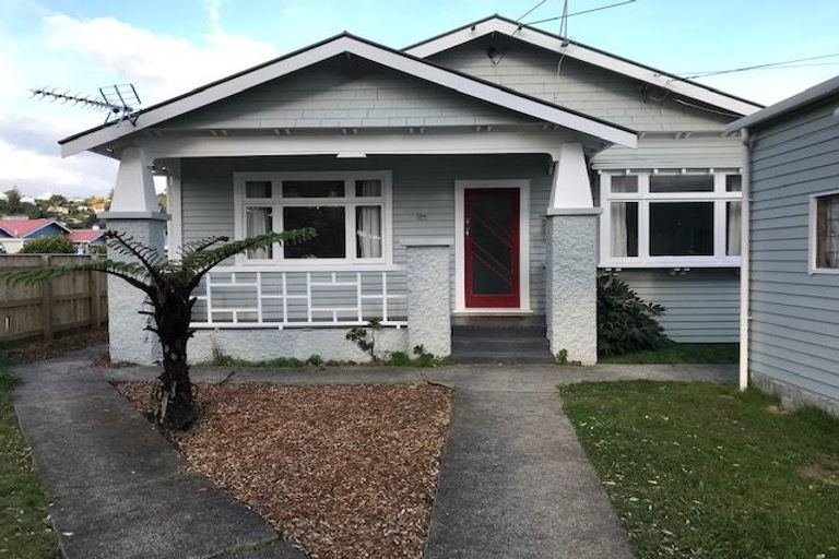 Photo of property in 64 Park Road, Miramar, Wellington, 6022