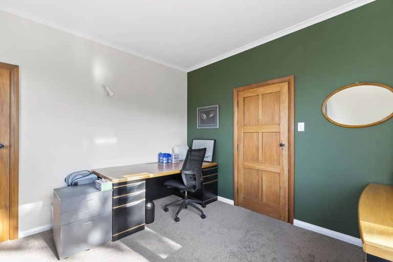 Photo of property in 47 Mandalay Terrace, Khandallah, Wellington, 6035