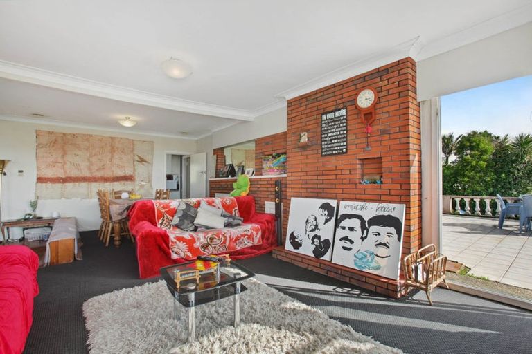 Photo of property in 85 Glengarry Road, Glen Eden, Auckland, 0602