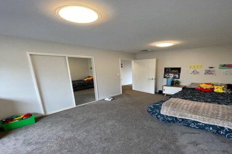 Photo of property in 18a Tyrone Street, Belfast, Christchurch, 8051