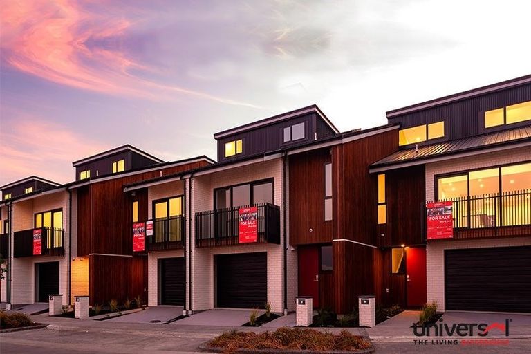 Photo of property in 8 Te Aho Matua Road, Hobsonville, Auckland, 0616