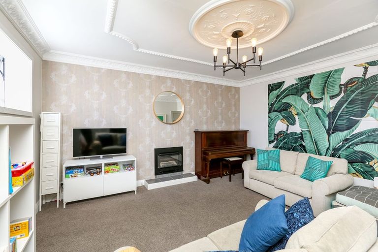 Photo of property in 39 Gaine Street, New Plymouth, 4310