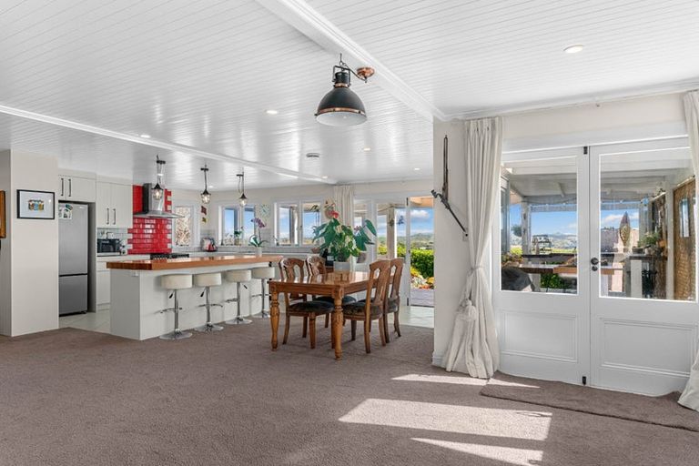 Photo of property in 956 Oneriri Road, Kaiwaka, 0573