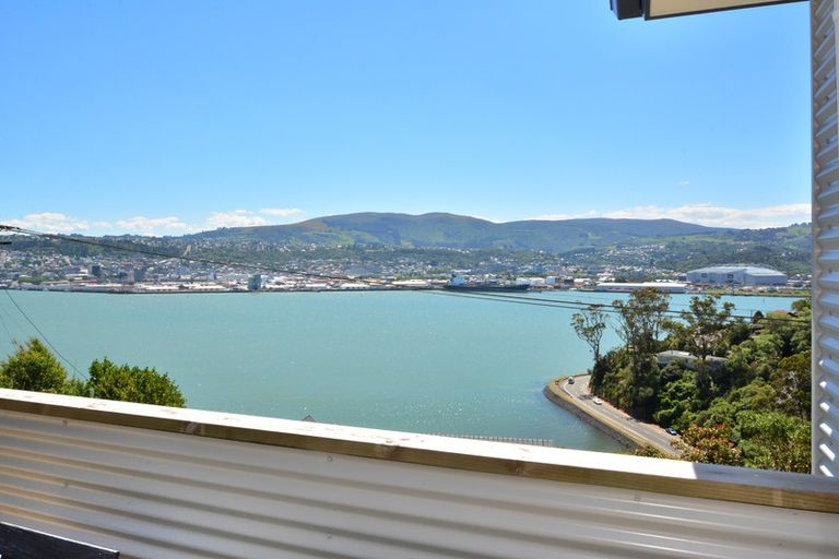 Photo of property in 35 Glengyle Street, Vauxhall, Dunedin, 9013