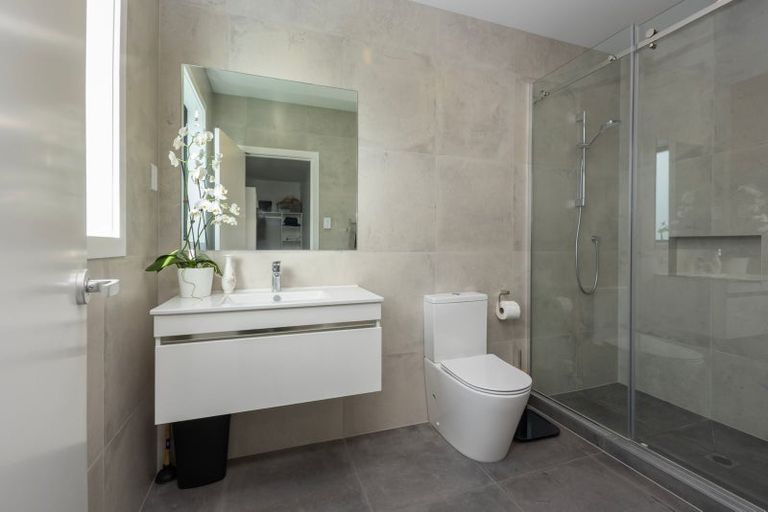 Photo of property in 18 Jane Maree Road, Kumeu, 0810