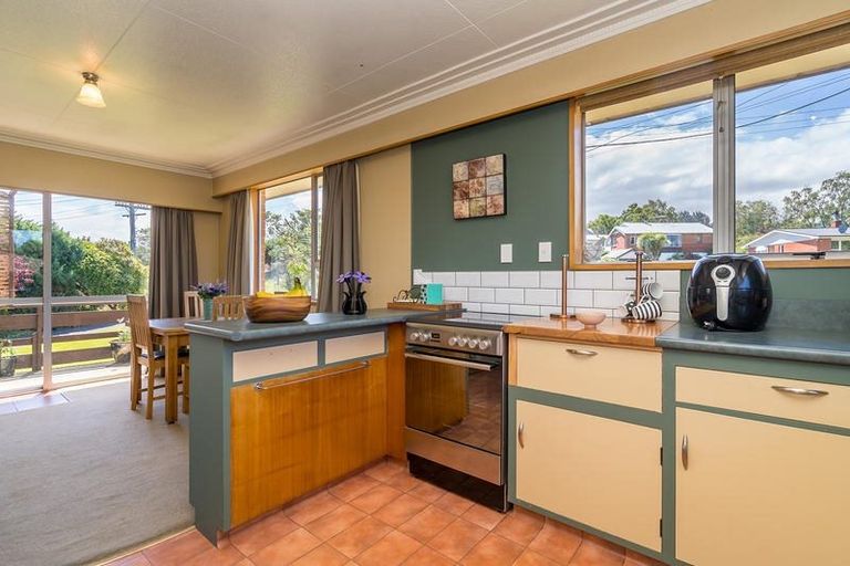 Photo of property in 7 Unsworth Street, Green Island, Dunedin, 9018