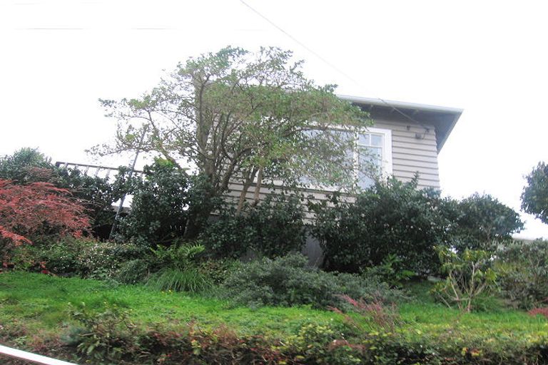 Photo of property in 27 Putnam Street, Northland, Wellington, 6012