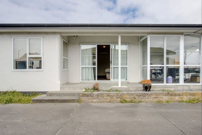 Photo of property in 288 Kennedy Road, Onekawa, Napier, 4110