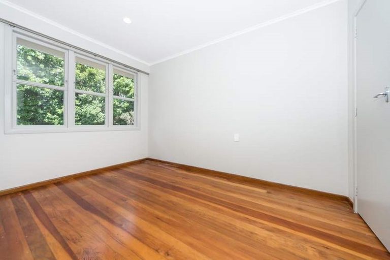 Photo of property in 291 Swanson Road, Ranui, Auckland, 0612