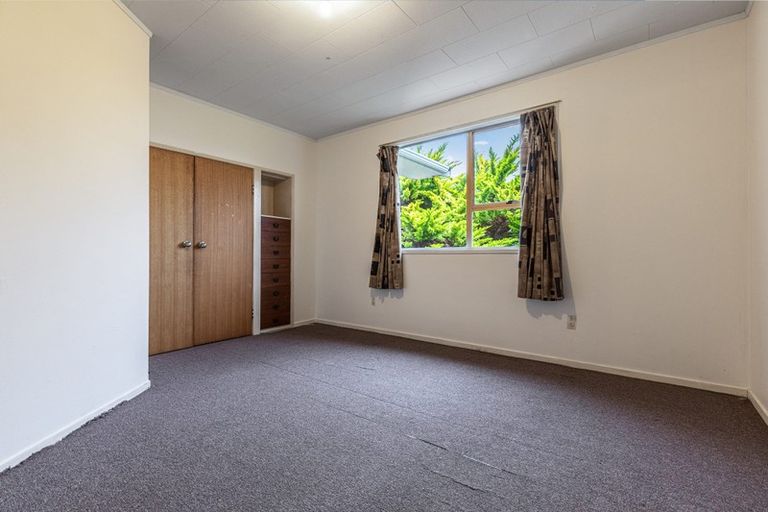 Photo of property in 58 Archmillen Avenue, Pakuranga Heights, Auckland, 2010