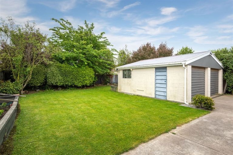 Photo of property in 13 Ruakaka Street, Hornby, Christchurch, 8042