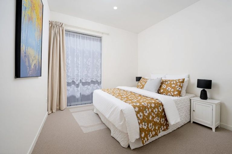 Photo of property in 9 Puwha Street, Massey, 0614