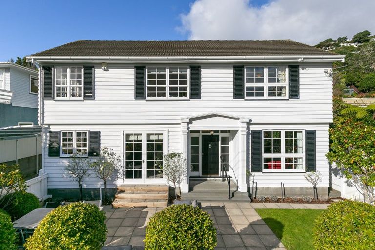 Photo of property in 84 Warwick Street, Wilton, Wellington, 6012