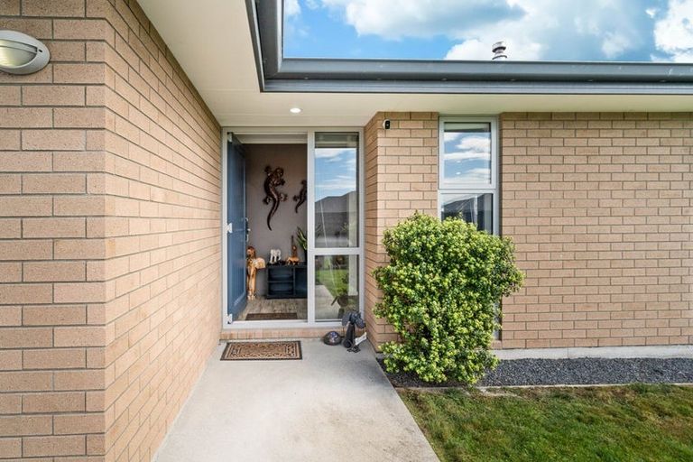 Photo of property in 73 Andesite Drive, Rolleston, 7614