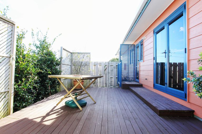 Photo of property in 26 Manukau Road, Raglan, 3225