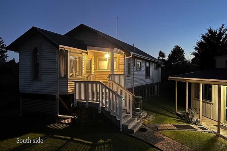 Photo of property in 71 Snodgrass Road, Westport, 7892
