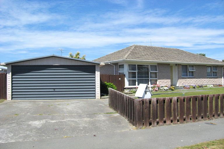 Photo of property in 2 Allstone Place, Burwood, Christchurch, 8083