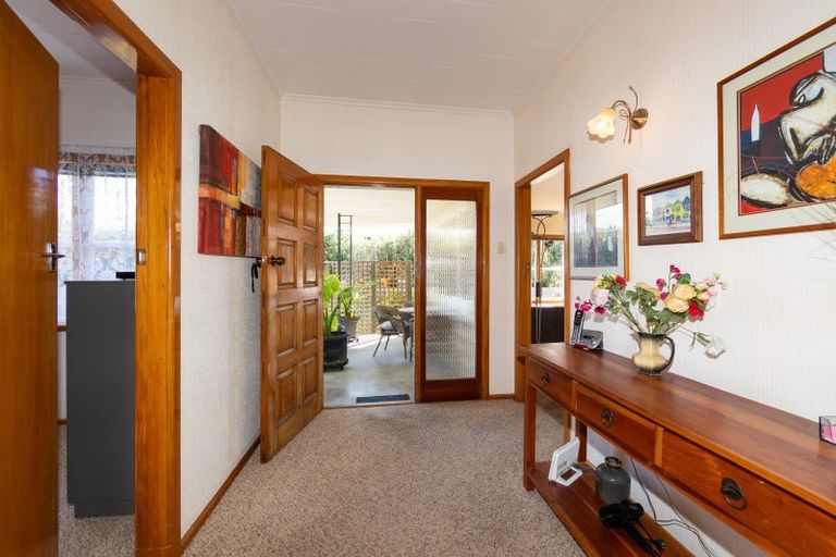 Photo of property in 49 Avenue Road, Greenmeadows, Napier, 4112