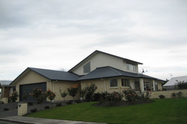 Photo of property in 11 Crossleigh Crescent, Balclutha, 9230