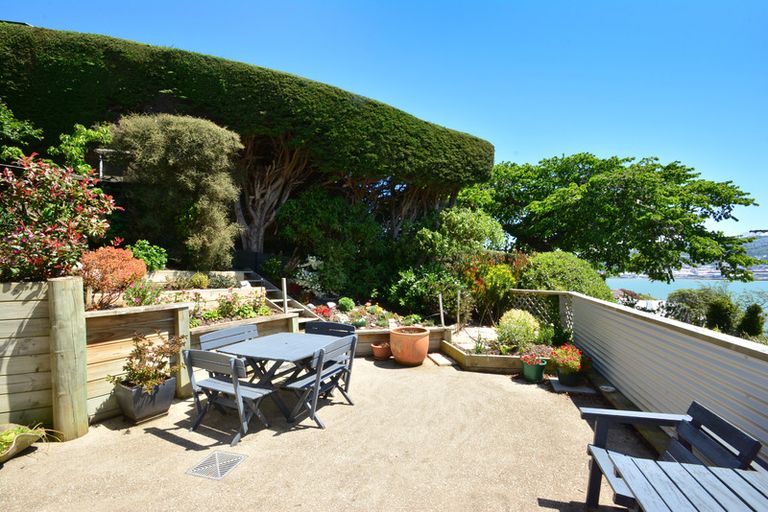 Photo of property in 35 Glengyle Street, Vauxhall, Dunedin, 9013