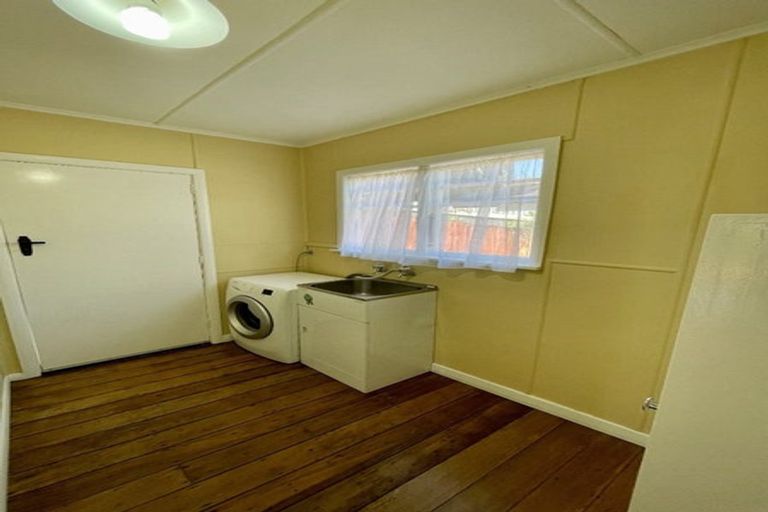 Photo of property in 16 Brunner Street, Nelson South, Nelson, 7010