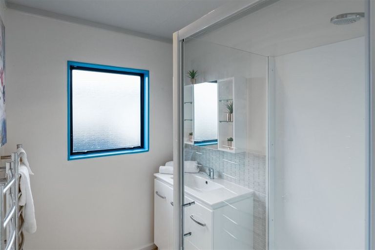 Photo of property in 21b Moana Road, Paraparaumu, 5032