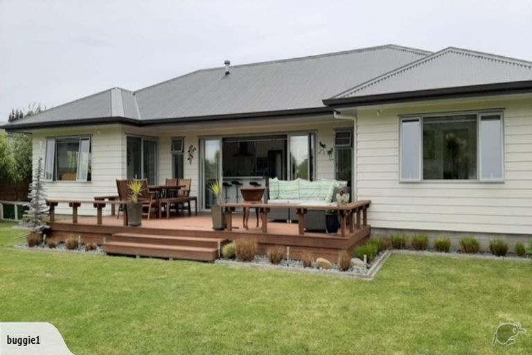 Photo of property in 4 Ferris Crescent, Wainui, Gisborne, 4010