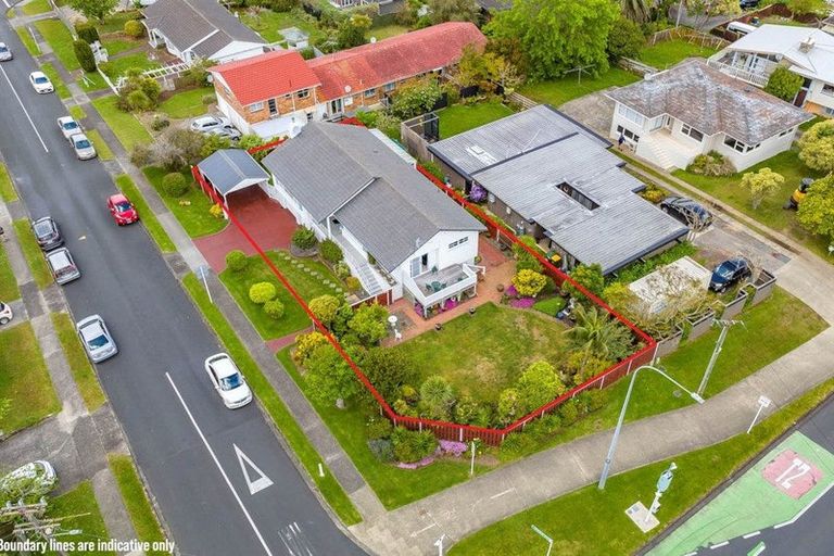 Photo of property in 56 Richards Avenue, Forrest Hill, Auckland, 0620