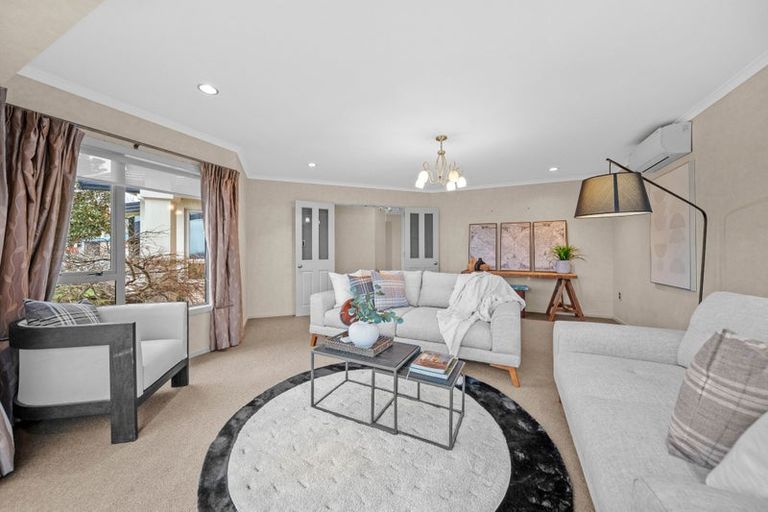 Photo of property in 32 Cody Crescent, Lansdowne, Masterton, 5810