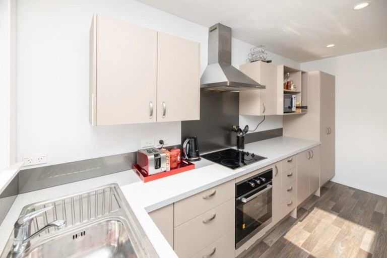 Photo of property in 1/34 Edward Avenue, Edgeware, Christchurch, 8013