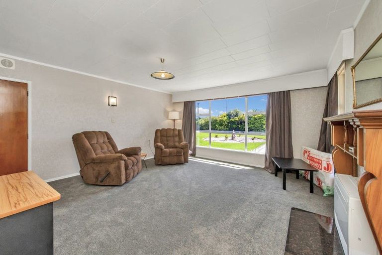 Photo of property in 52 Leslie Street, Waiau, 7332