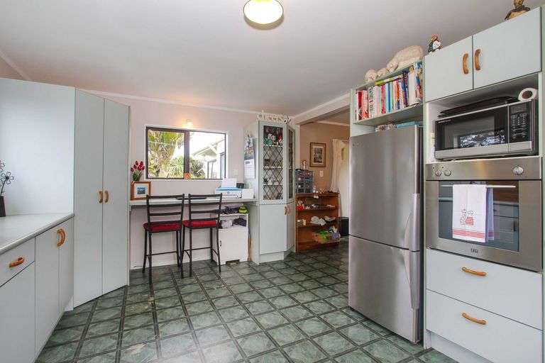 Photo of property in 20 Waipipi Wharf Road, Pollok, Waiuku, 2683