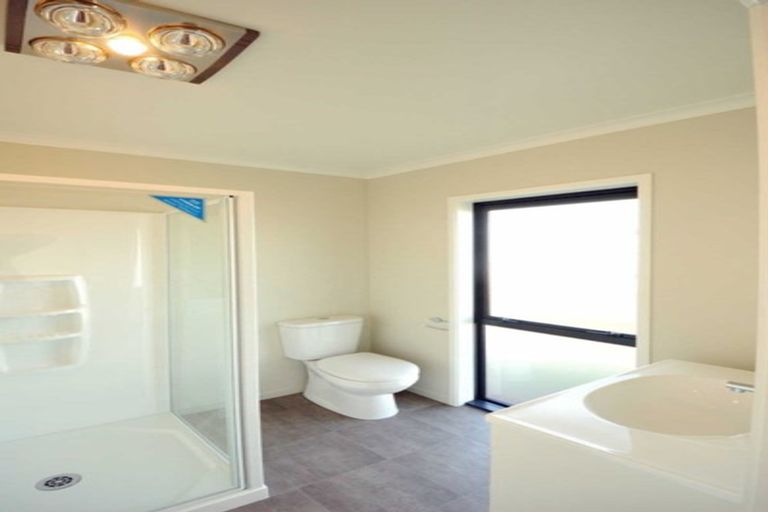 Photo of property in 23 Flint Road, Rolleston, 7614