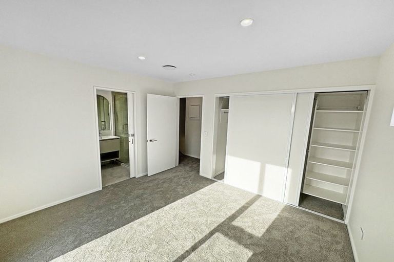 Photo of property in 3/2 Deloraine Street, Somerfield, Christchurch, 8024