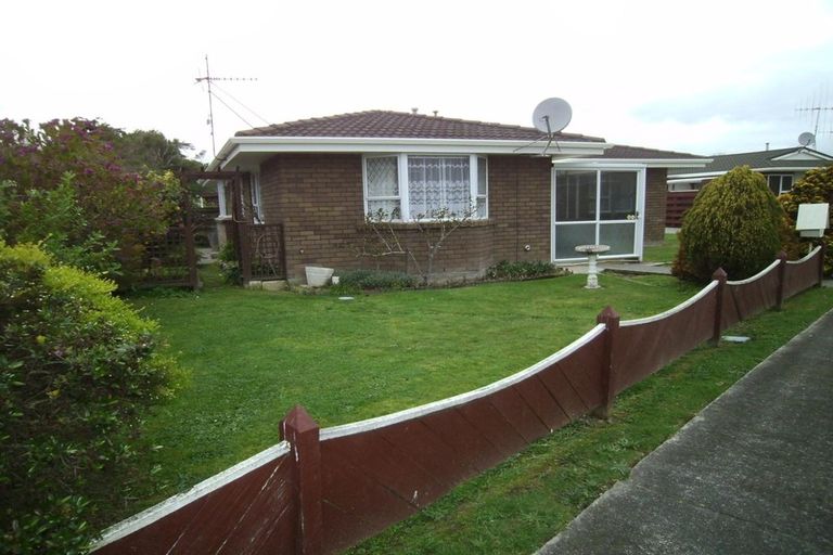 Photo of property in 6a Alexander Place, Otaki, 5512