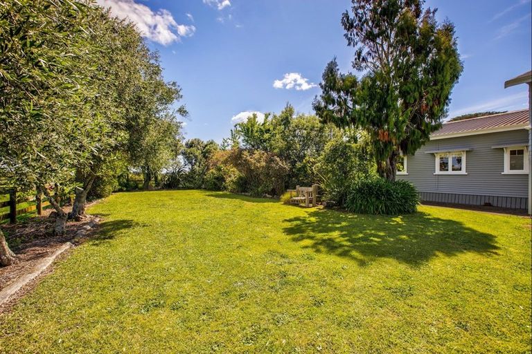 Photo of property in 296 Papakura-clevedon Road, Clevedon, Papakura, 2582