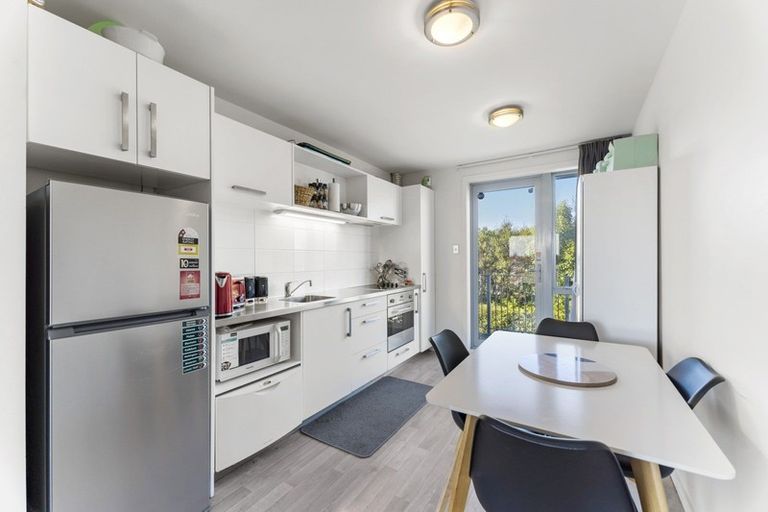 Photo of property in 9 Siddal Place, Richmond, Christchurch, 8013