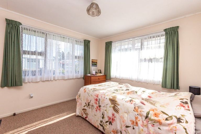 Photo of property in 11 Albert Street, Paeroa, 3600