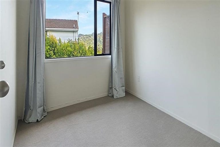 Photo of property in 177 Manuka Road, Bayview, Auckland, 0629