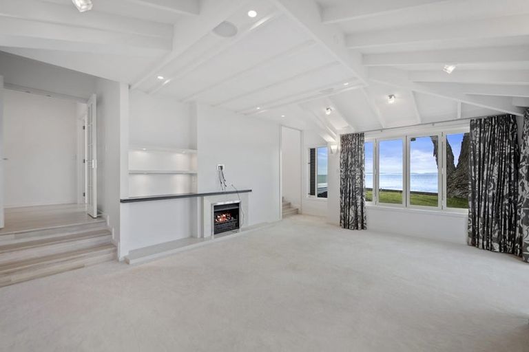 Photo of property in 47 Saltburn Road, Milford, Auckland, 0620