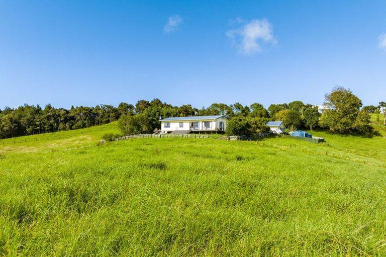 Photo of property in 703a Tinopai Road, Tinopai, 0593