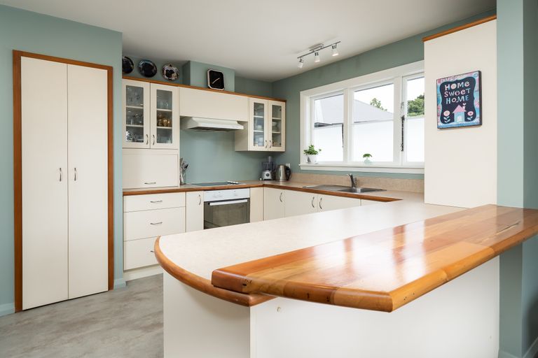 Photo of property in 165 Ashgrove Terrace, Somerfield, Christchurch, 8024