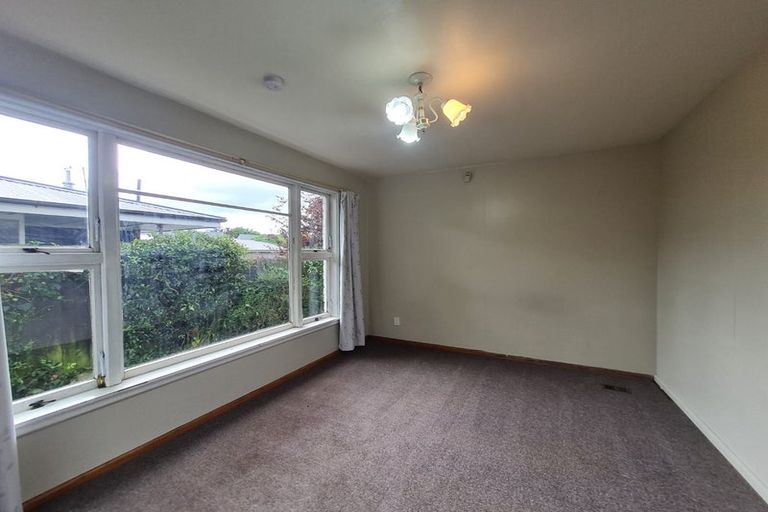 Photo of property in 54 Peer Street, Upper Riccarton, Christchurch, 8041