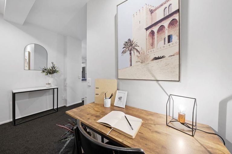 Photo of property in Courtenay Apartments, 408/120 Courtenay Place, Te Aro, Wellington, 6011